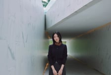 "입으詩오"…'포엣코어'로 로고 아닌 지성·감성 뽐낸다