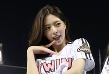 [포토] 유나가 치어리딩하는 거 있지