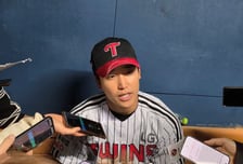 'LG 유틸 미친 존재감' 김도영 홀린 기습 번트→혼신의 헤드 퍼스트 슬라이딩으로 3연패 끊어내다 "4연패면 큰일이잖아요"