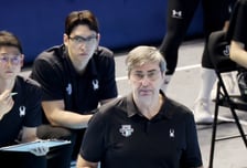 "절대 공정하지 않다" 외국인 감독 소신 발언, 대한항공 'PS 직전' 외인 교체 일침