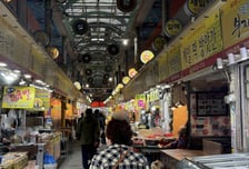 [르포]"이재매이 잘하고 있어요" vs "통일교 가만 있겠나" 출렁이는 부산 표심