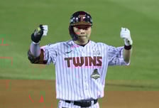 [포토] 문성주 '우뚝 불뚝'