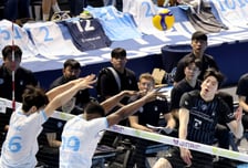 [포토]'맞고 나가라!' 허수봉