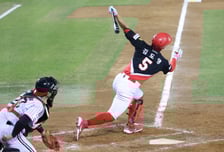 [포토] 김도영 '너무 퍼올렸다'