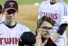 [포토] 염경엽 감독 '웰스 굿잡'