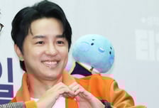 '문항거래 의혹' 일타강사 조정식측, 혐의 부인 "정당한 대가"