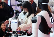 "272억 받고 일 하실 분" 직장인 연봉 어마어마...무슨 일이길래