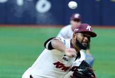 [한번에쓱]치리노스와 선발대결 '고척스카이돔 키움-LG 개막경기' 선발나선 알칸타라