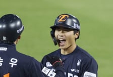 [포토] 오재원 '슈퍼루키의 환호'