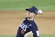 [포토] 정우주 '끝내러 등판'