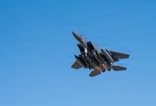 "美 F-15 전투기 이란에 첫 격추, 미군 탑승자 1명 구조"