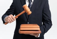 오픈채팅으로 미성년자 노린 30대…성착취물 제작 '징역 7년'