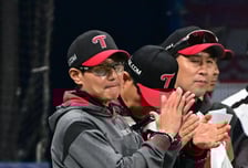 '0:4→6:4 대역전극' 염경엽은 LG팬부터 챙겼다 "원정팬 응원 덕분→포기하지 않은 선수들도 칭찬"