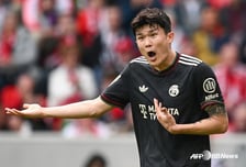 야속한 김민재 허벅지! 굴절골 실점 불운에도... 뮌헨, 추가시간 2골 폭발 '0-2→3-2' 짜릿한 극장승 완성