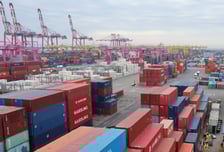 철강·자동차 이어 의약품까지…반도체 100% 관세도 현실화하나