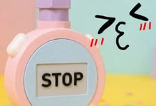 이게 학생 키링?…"남자라면 알걸" 카톡서 일본 AV 굿즈 버젓이 판매