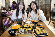 에버랜드, 4월 '봄을 말아봄' 진행…김밥·플리마켓 봄 콘텐츠 확대