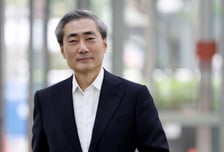 환율 오르면 재산↑·장남은 영국인…신현송 한은 총재 청문회 쟁점은