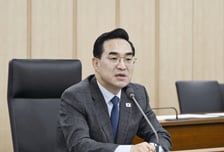 박홍근 "2차 추경 가능성, 재정여력 보고 판단…아무도 예상 못 해"