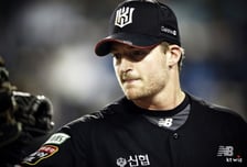 [오피셜] '플렉센 부상' 두산→'KT서 31승' 웨스 벤자민이 빈자리 메운다... 일시 대체 외인 '6주 5만 달러 계약'