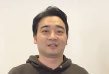 버스서 20대 여성을...'성폭행 혐의' 개그맨, 자숙 없이 '길거리 영업'