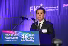 POSCO홀딩스, 철강·비철강 점진적 회복 전망