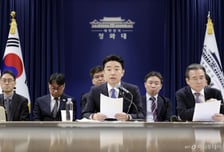 2차 추경에 선 그은 청와대…"앞선 이야기, 규모 늘리는 것 경계"