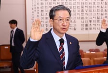 정성호 장관 "김창민 감독 상해치사, 초기 수사 미흡"…검찰 보완 수사 착수