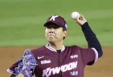 [포토] 박정훈 '돌직구 승부'