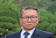 北 장금철 "김여정 담화는 경고…韓, 멍청한 바보들의 희망섞인 해몽"