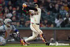 '타율 0.162' 건강한 이정후, 끝내 첫 선발 제외... '충격' 아니라 더 안타깝다