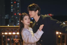 '21세기 대군부인' 아이유♥변우석, 카메라 밖에서도 케미 폭발