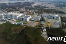 LG디스플레이, 노사 합의로 희망퇴직 실시…최대 3년치 위로금 지급