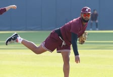 [포토] 알칸타라 '이 날씨엔 반바지가 제격'