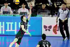 [포토]'몸날려서 살렸다' 허수봉