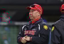 선발 전원 안타에 이범호도 반겼다! "이 계기로 타격감 살아나길→응원해주신 KIA 팬들께 감사"