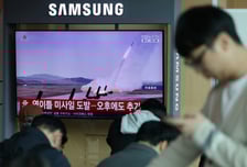 축구장 10개 면적 '초토화'...북한 '집속탄' 탄도미사일 성능 시험