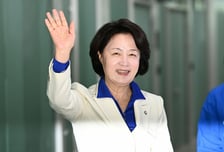 추미애, 사과한 한준호에 "승리를 위해 함께 나아가자"