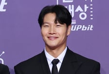 "눈떨림에 세상이 빙빙" 김종국도 고통..."오히려 움직여야" 사실일까