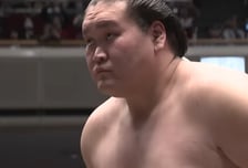 '충격' 무려 192cm 176kg 거구가 20살 어린 제자 폭행→그런데 솜방망이 처벌 "일반 사회라면 상상도 못 할..."