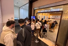 외국인 붐비고, 명품 잘 팔렸다...백화점 빅3, 실적 '맑음'