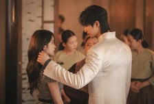 '21세기 대군부인' 아이유♥변우석 로맨스만? 워맨스·브로맨스 다 있다