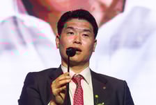 '3연속 2위→구단 사상 첫 1위' 최고 사령탑 우뚝, 조상현 감독 "사실 목표는 6강 정도였는데..." [KBL 시상식 현장]