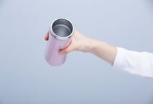 "앗, 커피 남았네" 다시 홀짝홀짝...텀블러 안에선 충격 변화 [한 장으로 보는 건강]