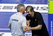 [포토]'미련 안남기는 5차전 기대!' 블랑 감독과 헤난 감독