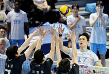 [포토]세명이나 '지금은 힘써봤자' 임동혁