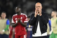 PSG에 영혼까지 털리고 "수뇌부는 내 편, 안 짤려"... 경질설 비웃은 슬롯 감독, 16패하고도 '역대급 착각'