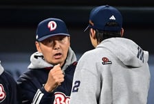 '싹쓸이 적시타→또 2사 만루' 4점 내고 안심 못하다니... 그래도 두산이 이겼다! 사령탑도 아찔 "어려운 경기, 선수들 고생 많았다" [수원 현장]