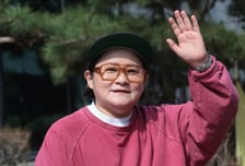 김신영, '아는 형님' 첫 여성 고정될까…"열린 마음으로 논의 중"