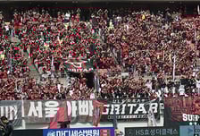 [포토] 지금 상암은 뜨겁다. 1~2위 격돌의 현장